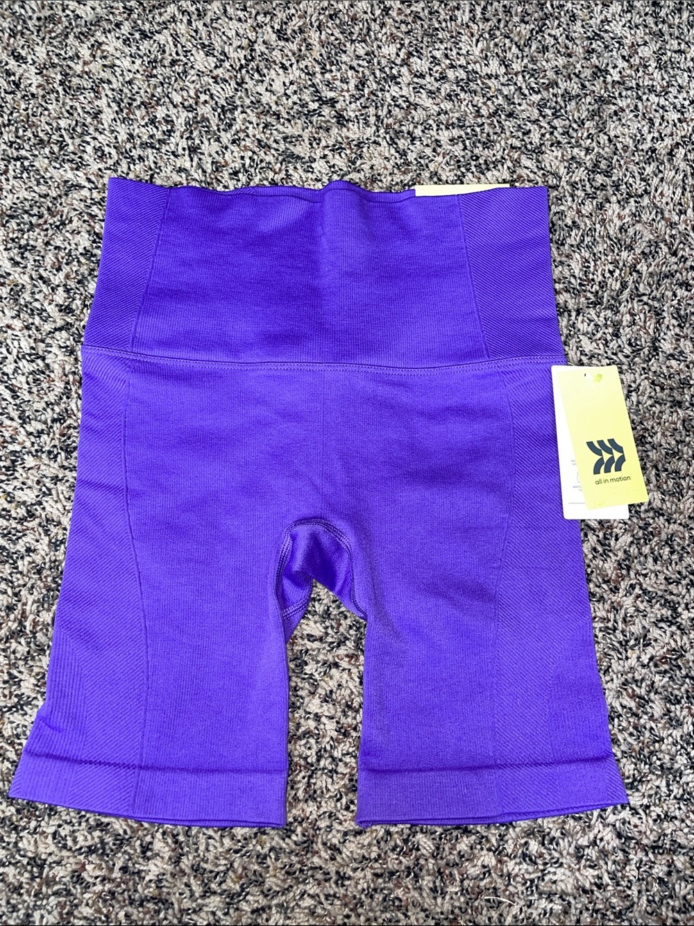 All In Motion Seamless Knit Ribbed High Rise Bright Purple 6” Bike Shorts S NWT